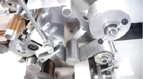 鋁塑泡罩包裝機視頻