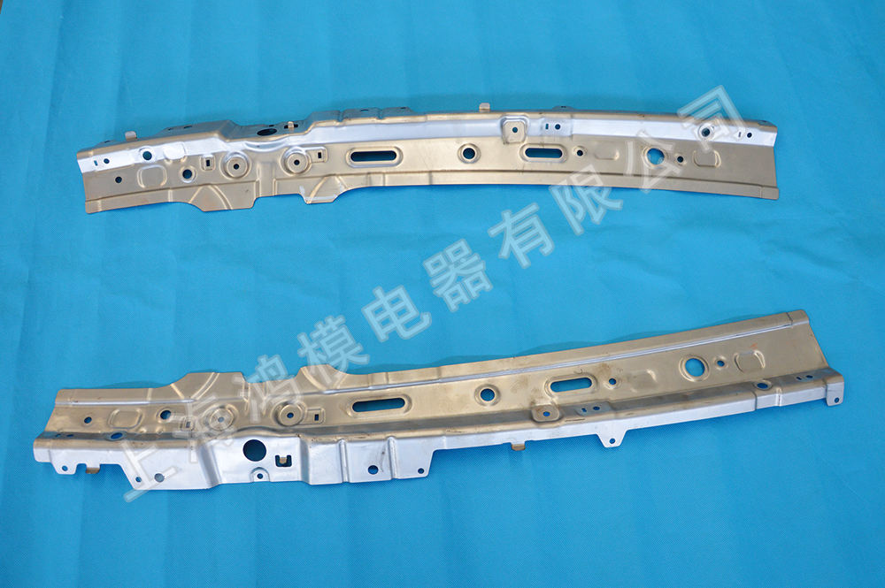 上海汽車 榮威I6 邊梁封板-左/右